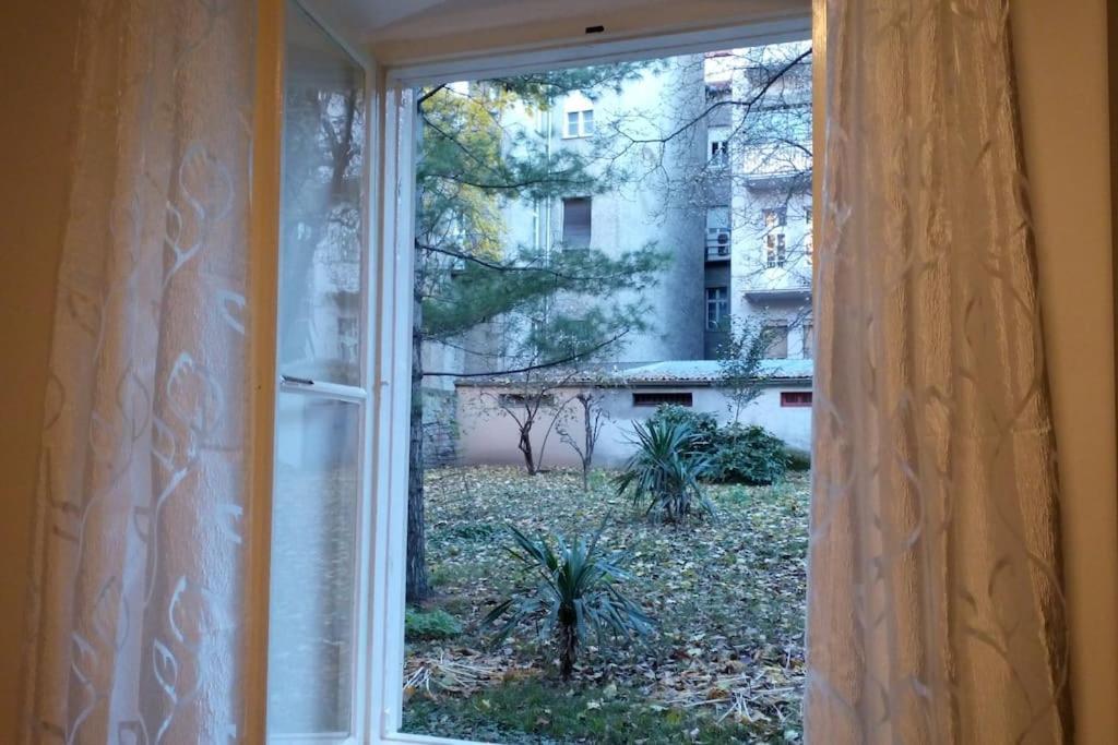 Zagreb Botanical Garden Budget Apartment ภายนอก รูปภาพ